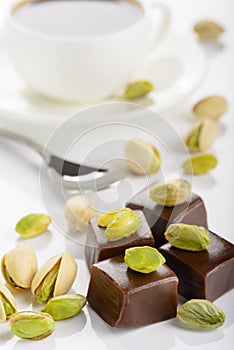 Composition with handmade chocolate toffees