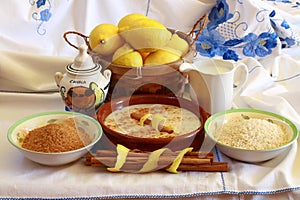 Composition with rice pudding ingredients