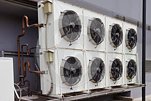 Compressor of air conditioner