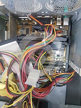 Computer connectioans with serial cables
