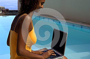 Computer job at pool 5