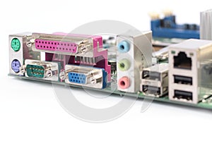 Computer mainboard connectors