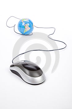 Computer mouse and Globe