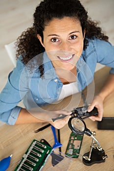 computer technician trying to repair pc