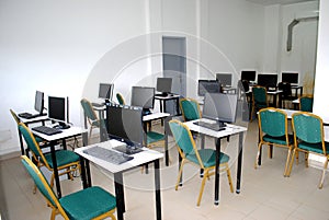COMPUTER TRAINING ROOM