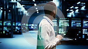 Computers creating server network