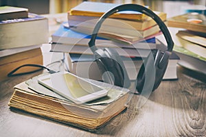 Concept of listening to audiobooks