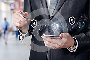 Concept of protecting the wallets of a mobile device