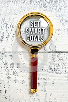Conceptual caption Set Smart Goals. Conceptual photo Establish achievable objectives Make good business plans