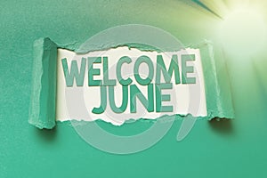 Titular bienvenido junio. la tienda muestras calendario el sexto un mes tipos cuarto treinta días saludos arrancar sobre el 