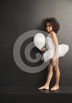 Una foto de pequeno bailarín 