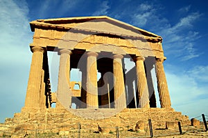 Concordia greek temple, Agrigento - Italy photo