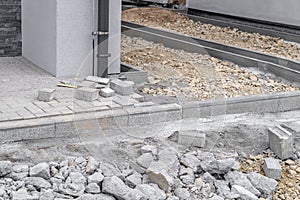 concrete block paving for the construction of a sidewalk