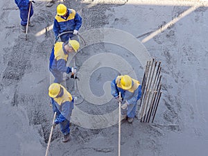 Concrete mix spreading