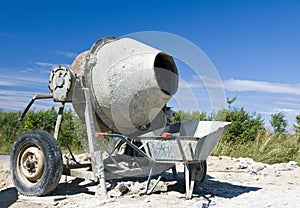 Concrete mixer