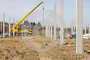 Concrete pillar-construction 2