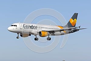 Condor A320 on finals