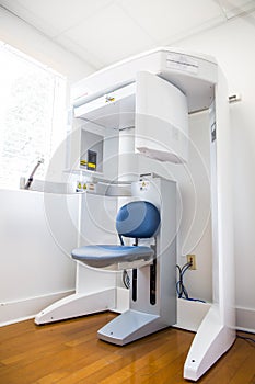 Cone Beam CT Scanner machine CBCT 3D xray for face maxilla jaw mandible radiograph three dimensional