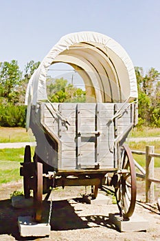 Conestoga wagon photo