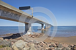 Confederation Bridge, New-Brunswick, Canada photo