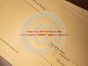 Vertraulichkeit Benachrichtigung auf der Umschlag Deutsch sprache 
