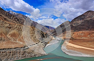 Confluence of rivers Indus and Zanskar photo
