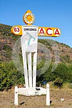 Confluencia sign