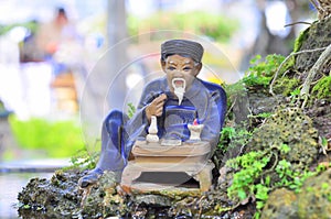 A confucianist in statue or ong do photo