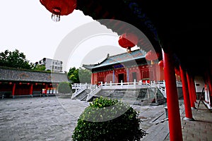 Confucious& x27;temple in Zhengzhou photo