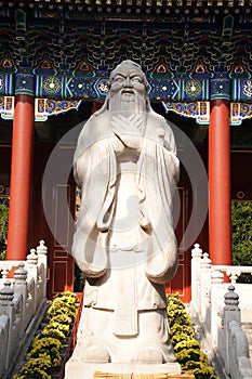 Confucius statue