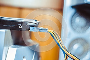 Connect the hard disk