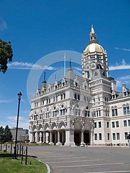 Connecticut state capitol building photo