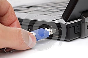 Connecting USB flash memory stick