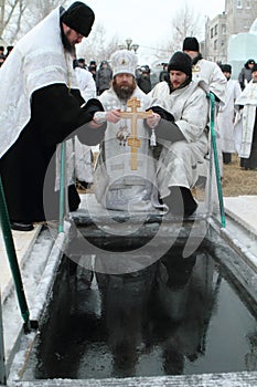 Consecration ice-hole