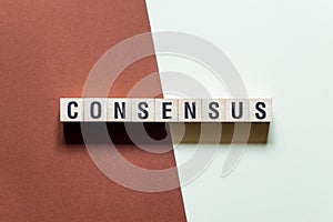 Consensus word concept on cubes