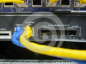 Console cable communications switch equipment