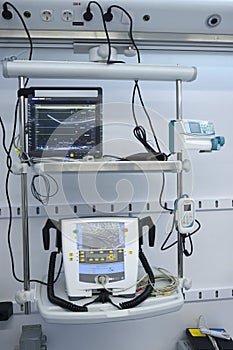 Console with defibrillator set in military mobile hospital
