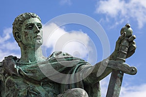 Constantine Statue in York