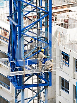 Constructing Tower Crane Extension