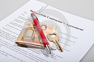 Construction agreement with key and Euro notes