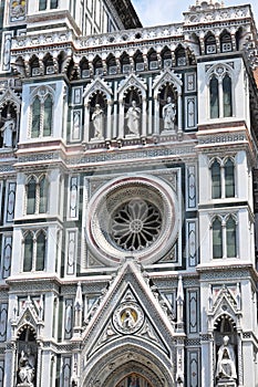 The Basilica of the Holy Cross is an outstanding Italian Gothic basilica built in the city of Florence photo