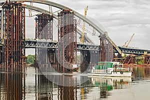 Construction of a bridge over wide river