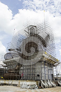 Construction of Buddha statue