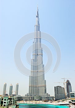 Construction of Burj Dubai skyscraper