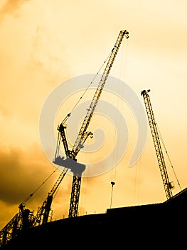 Construction crane