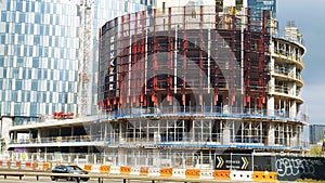 Construction of a cylindrical residential tower in Manchester