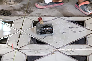 Construction granito tiler builder