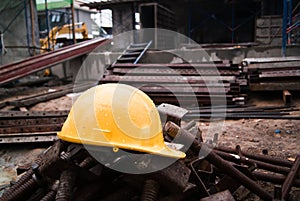 Construction helmet