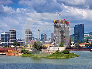 Construction of the Klingerka building