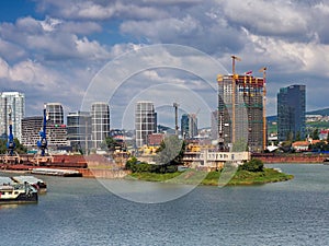 Construction of the Klingerka building